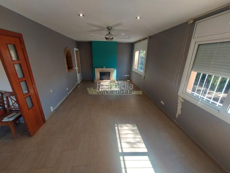 Foto cf865397-482d-40b7-b3c0-c521e0f5ee06. Maison dans carrer girona 742 dans Masquefa