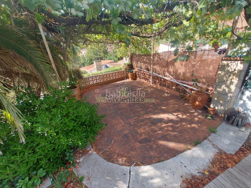 Foto 4aa5d7dd-479f-41c7-b449-dde5916b3f4b. Casa a carrer major 611 a Vallirana