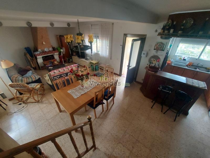 Foto 4b98f2a9-67fc-4361-8f50-5172b02624c9. Casa a carrer major 611 a Vallirana