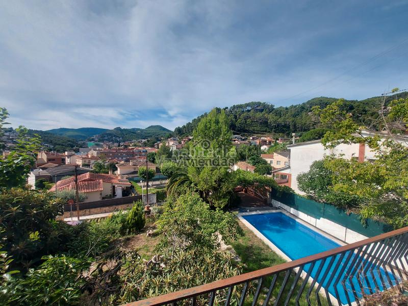 Foto 9ed3b5be-335b-4672-9e6f-fa8b47c37000. Casa a carrer major 611 a Vallirana