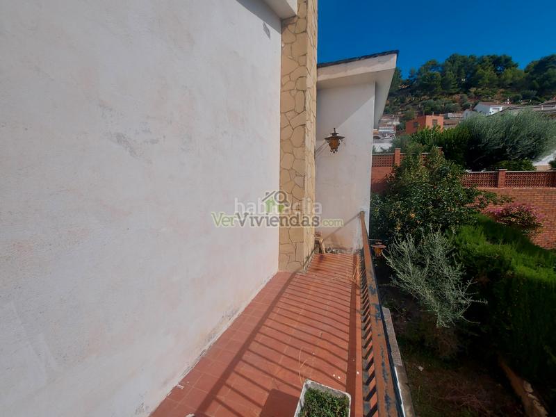 Foto b2182202-3bdb-4620-a1d9-17e26e28e880. Casa a carrer major 611 a Vallirana