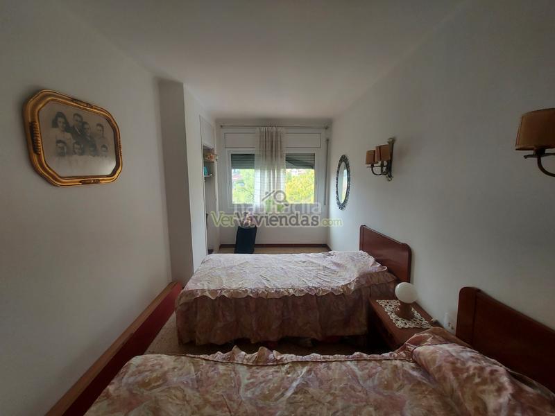 Foto e79acd1e-7dbd-4814-957a-8af505089941. Casa a carrer major 611 a Vallirana