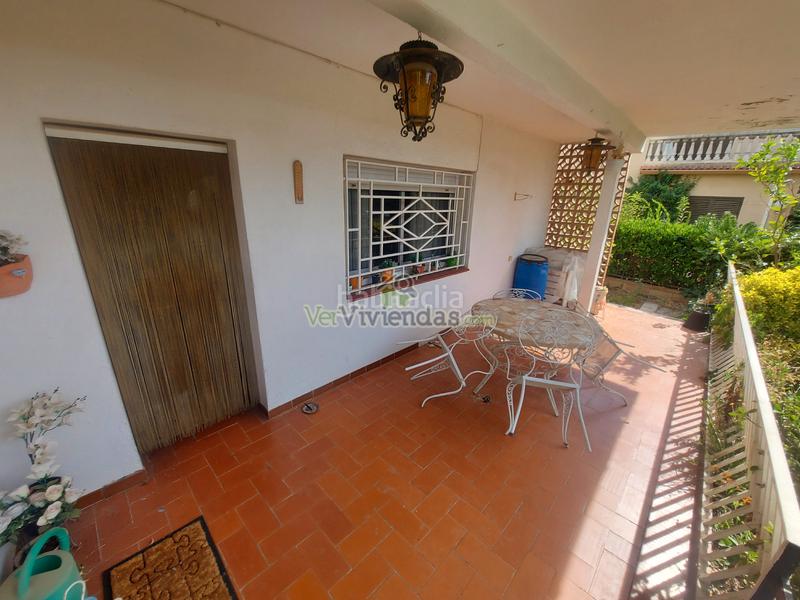 Foto eab74dbb-0778-4439-8033-cd178062cc82. Casa a carrer major 611 a Vallirana