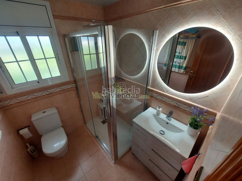 Foto 1c0fb3c9-86a4-4037-b4a4-a5a2e186dcff. Casa en carrer velázquez 36 espectacular casa con piscina en Piera