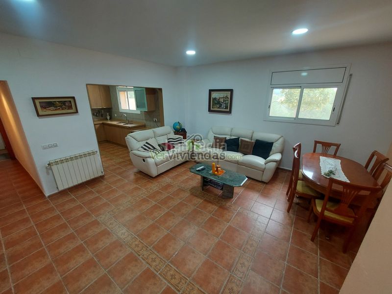 Foto 5a13477d-879b-4f39-9184-0a6ac7f5348d. Casa en carrer velázquez 36 espectacular casa con piscina en Piera