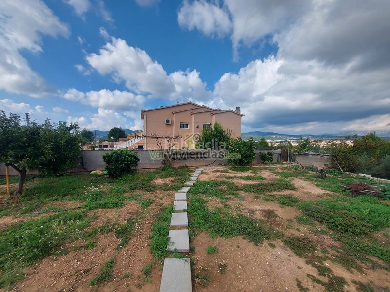 Foto d3296585-f31f-402e-8231-b0c09e0f08d5. Casa en carrer velázquez 36 espectacular casa con piscina en Piera