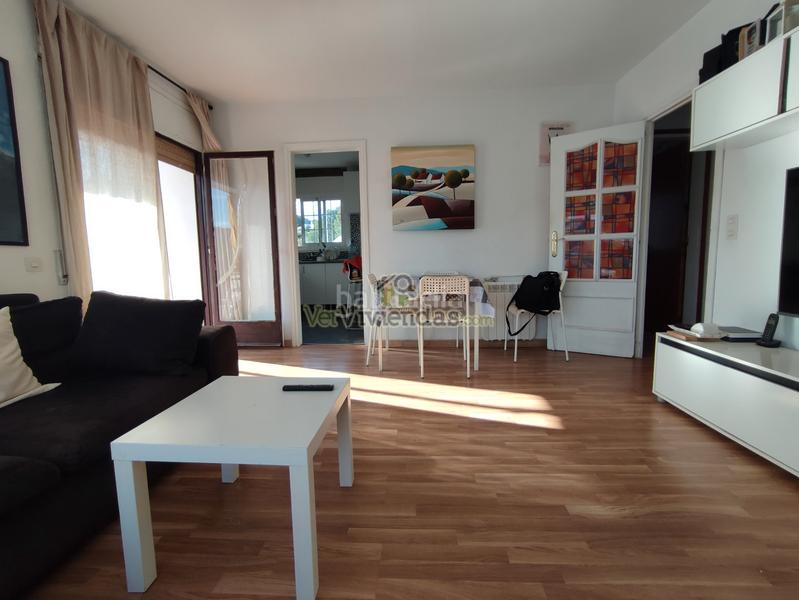 Foto 5360feda-412b-44a2-bb8f-0d615a5ba95b. Casa a carrer mercè 10 a Cervelló