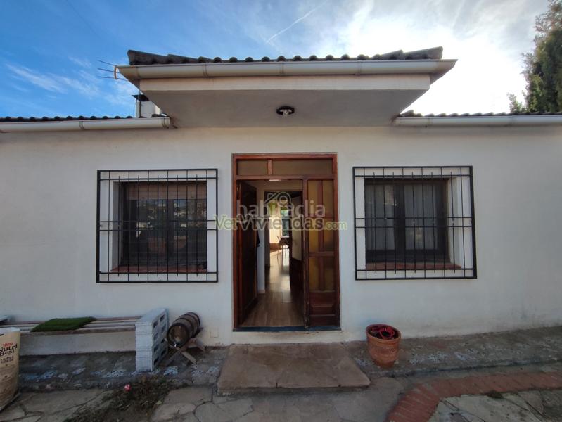 Foto b26207dd-6fc5-4d46-a72b-62cedc7cca42. Casa a carrer mercè 10 a Cervelló