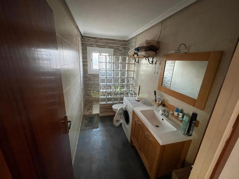 Foto b88224cb-dc61-43b9-9533-1dfb65d05d24. Casa a carrer mercè 10 a Cervelló