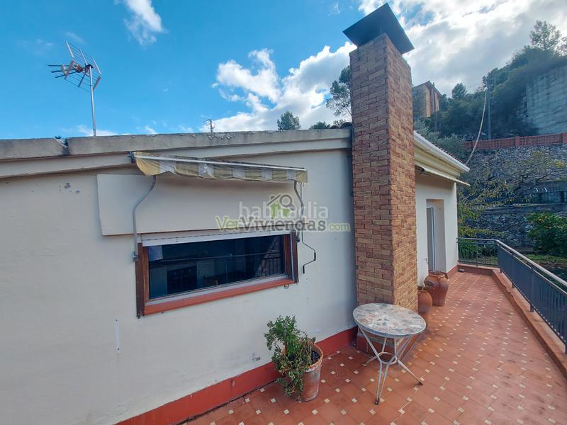 Foto e7829584-65c8-4ee8-81e0-8d3cc4af8a92. Casa a carrer major 164 a Cervelló