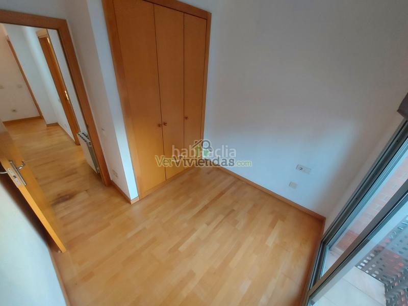 Foto 49396516-69b6-49eb-9d07-30296862146f. Reihenhaus in carrer pintor rivera 1 in Abrera