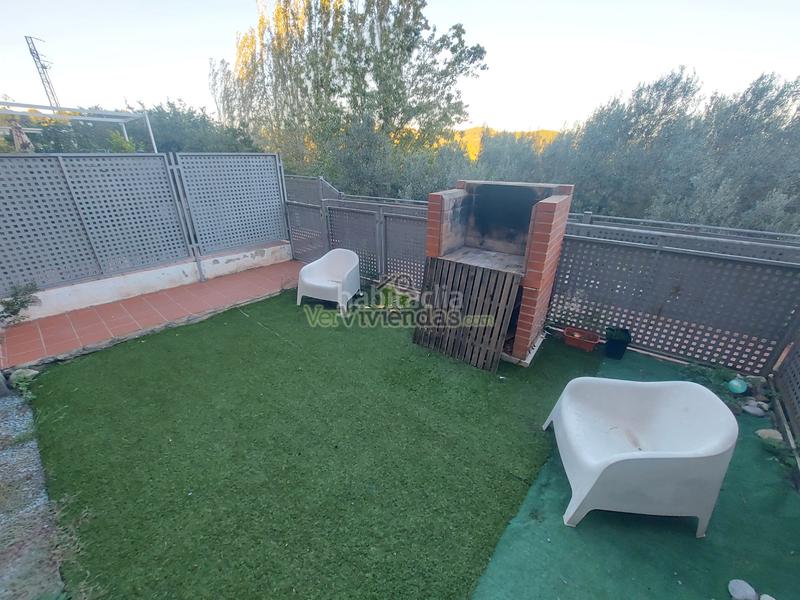 Foto 4a0492c5-d251-44b1-9f55-10e826283590. Reihenhaus in carrer pintor rivera 1 in Abrera