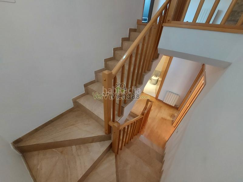 Foto 554bf3ab-d33e-4d9b-a4e1-99a756dc6088. Reihenhaus in carrer pintor rivera 1 in Abrera