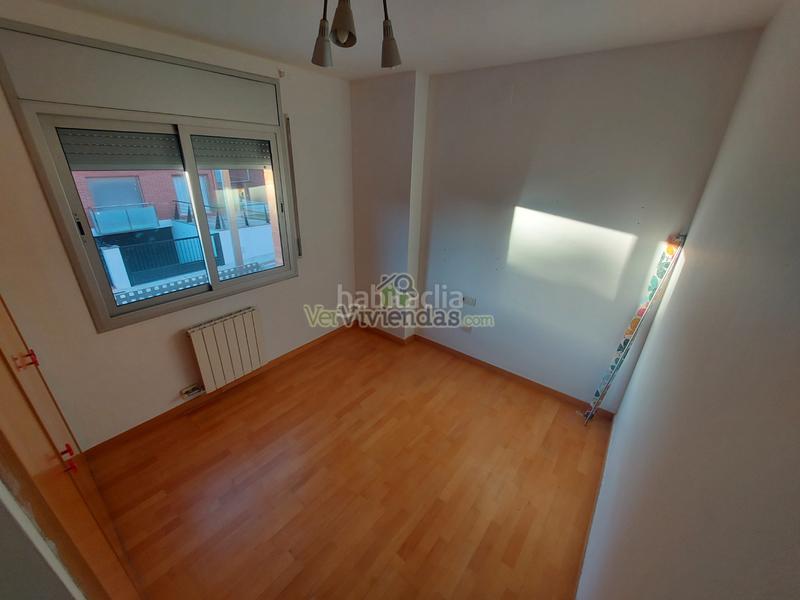 Foto 5a77f09f-0fc3-44a0-b6d9-711a40aea360. Reihenhaus in carrer pintor rivera 1 in Abrera