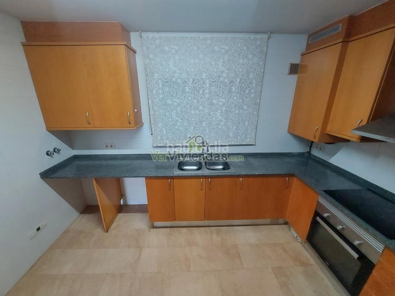 Foto 98846ae3-accf-408d-a50f-38b516edb316. Reihenhaus in carrer pintor rivera 1 in Abrera