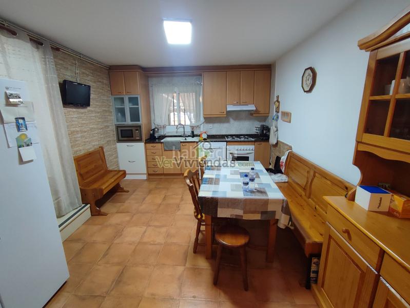 Foto 3553e05c-2e03-4c20-a604-a8b1fa4314f9. Maison dans carrer baix llobregat 30 dans Abrera