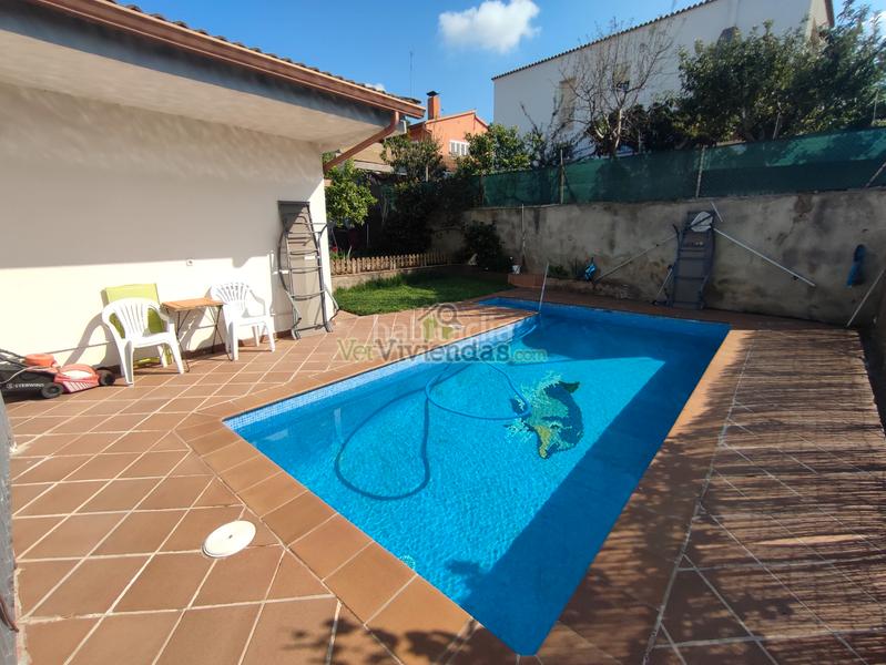 Foto 8301a576-8ced-498c-8240-628860ce3881. Maison dans carrer baix llobregat 30 dans Abrera