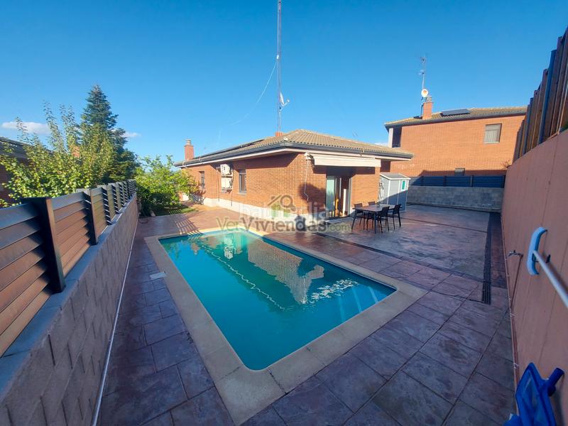 Foto 1b24139c-1076-4483-9600-ff5053869857. Casa a travessia del mig 4041 a Masquefa