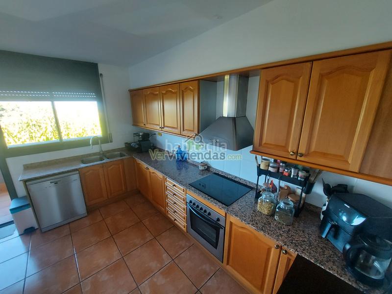 Foto a384e996-9999-447b-9616-45f88c2ce22d. Casa a travessia del mig 4041 a Masquefa