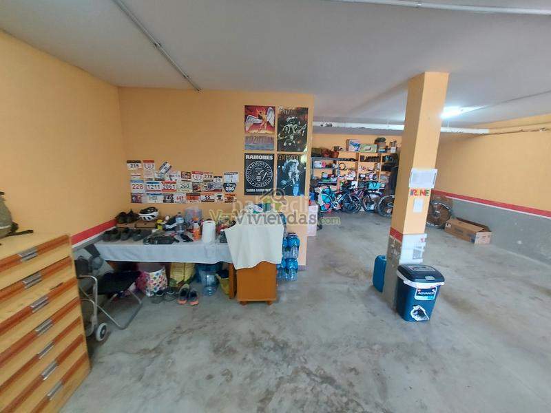 Foto bfc7b3bb-1ed5-4757-ae28-8083e99fba36. Casa a travessia del mig 4041 a Masquefa