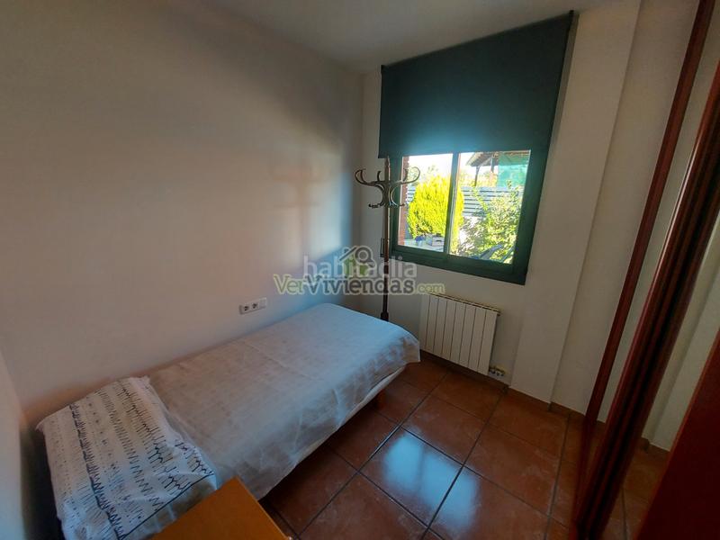 Foto ea8e2530-55f3-4be2-9a48-6f954cc76893. Casa a travessia del mig 4041 a Masquefa