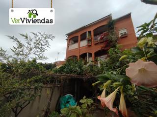 Maison jumelée  Carrer de la corunya 81. Bonita casa adosada con jardín