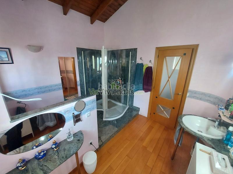 Foto 1307dcd9-5919-4670-885e-55824eba9c70. Haus in carrer major 600 in Vallirana