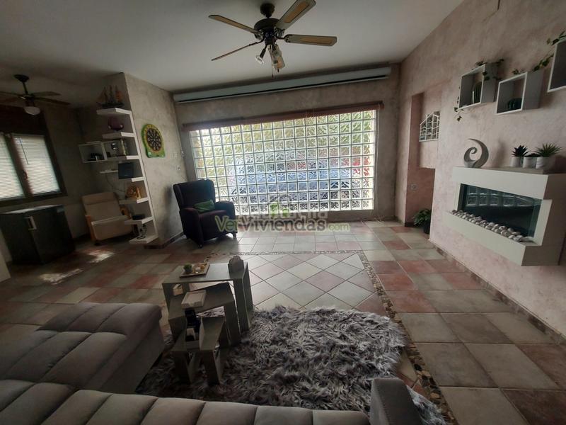 Foto 19e88a40-c900-45d2-aef8-96840562fd2d. Haus in carrer major 600 in Vallirana