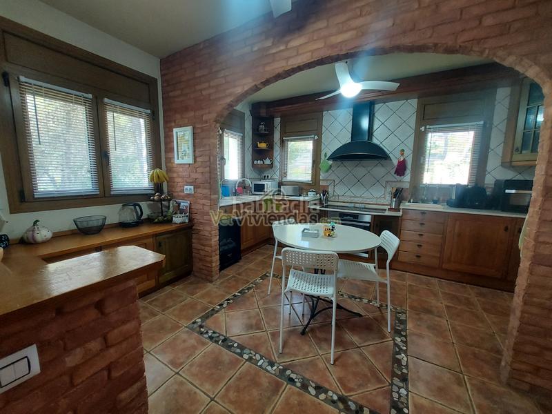 Foto 9060253c-18d3-494a-bd4f-686b3aac2f06. Haus in carrer major 600 in Vallirana