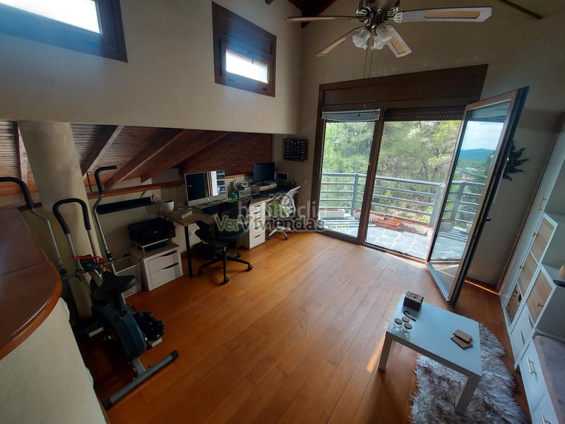 Foto b505dec5-cf21-4539-9133-cf0c017d9750. Haus in carrer major 600 in Vallirana