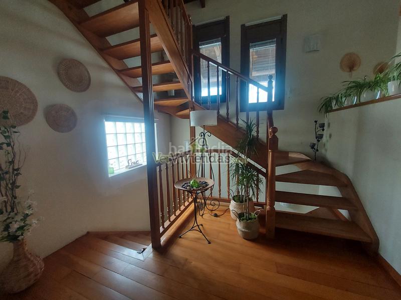 Foto fabde9c8-41e2-43b0-bfa5-c04a29442d6f. Haus in carrer major 600 in Vallirana