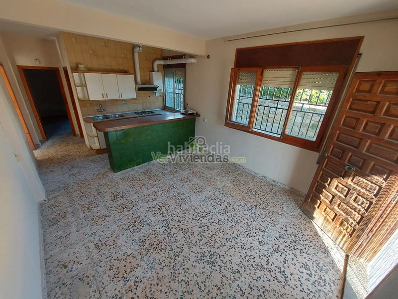 Foto 1422f59f-40ba-4269-bf99-44c888046b86. Casa a carrer avet 28 a Castellbisbal