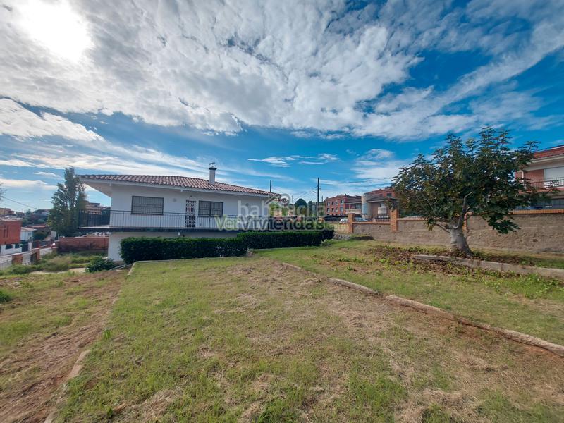 Foto 3388a942-67c6-43c5-bdae-29e8108cf82a. Casa a carrer avet 28 a Castellbisbal