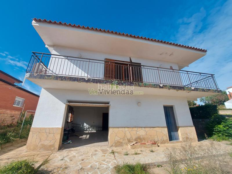 Foto cb569410-a098-40e3-a153-21680d0dc62f. Casa a carrer avet 28 a Castellbisbal