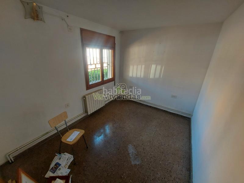 Foto fb6fe808-eb66-4bf5-bb4b-04cd33ecfe00. Casa a carrer avet 28 a Castellbisbal