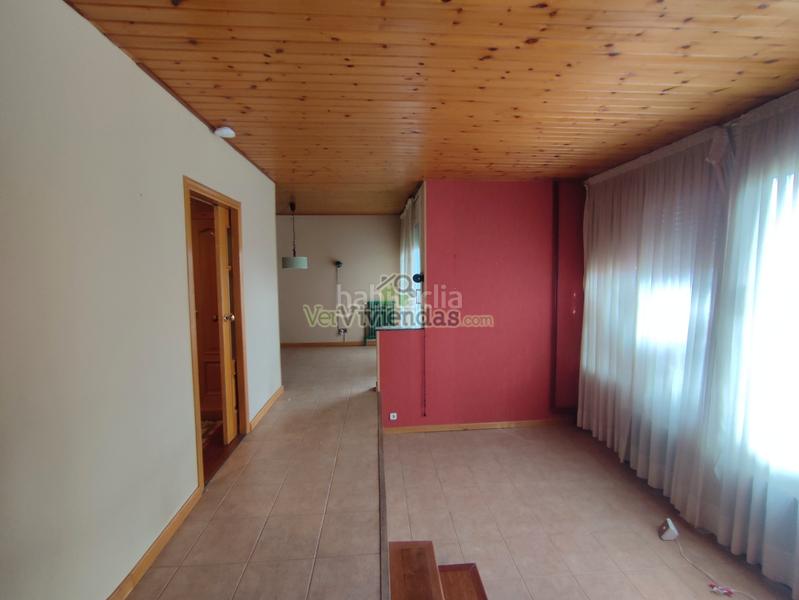 Foto ed9b4b20-116b-4ceb-922c-cd40921b33f4. Haus in carrer major 611 in Vallirana