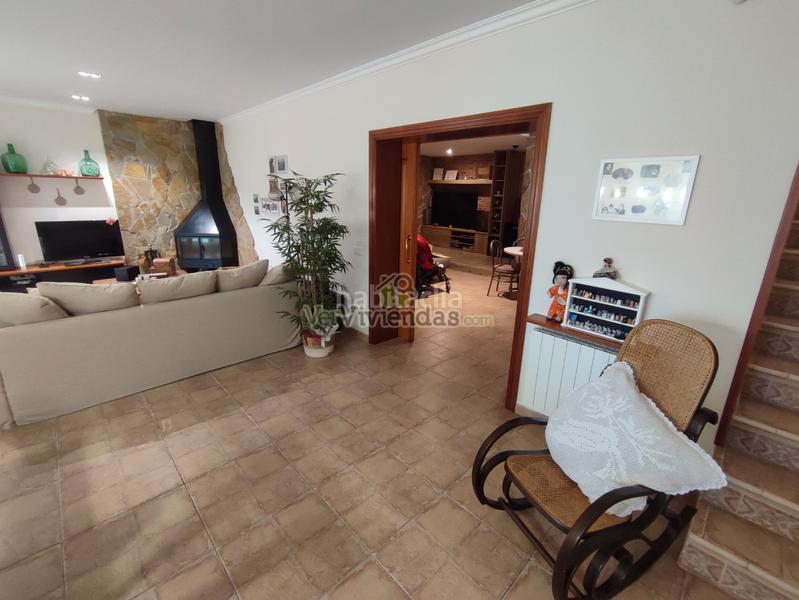 Foto 075e1989-9ae3-4f1f-bd3f-0184eeb82bfa. Maison dans carrer major 560 dans Vallirana