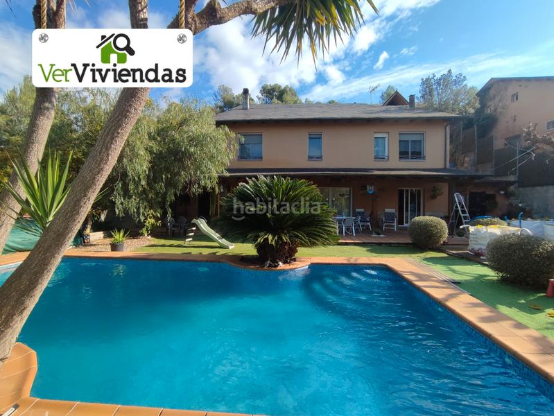 Foto 2c8cf277-afaf-4050-9153-18c511fe6749. Maison dans carrer major 560 dans Vallirana