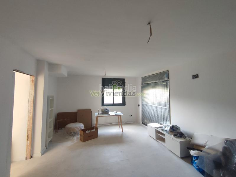 Foto 7dd24920-3414-4fb6-bb71-a96f85c41505. Casa a carrer amadeu vives 17 a Torrelles de Llobregat