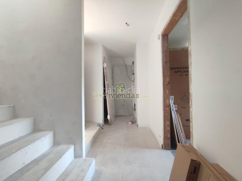 Foto 85b4ed56-58a7-4362-8856-5553b4e7f356. Casa a carrer amadeu vives 17 a Torrelles de Llobregat