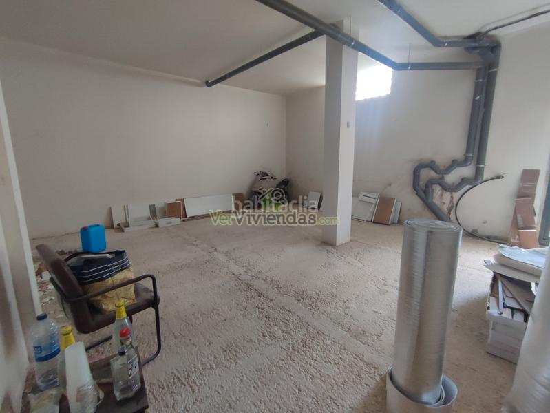 Foto fe00544b-5bb6-4ac0-b4d2-0d54be5cb3fd. Casa a carrer amadeu vives 17 a Torrelles de Llobregat