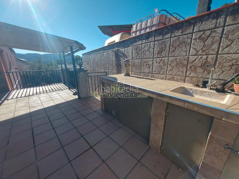 Foto 178368a4-3b10-47f8-911a-1d15463933eb. Casa a calle dels vinyals 12 a Martorell