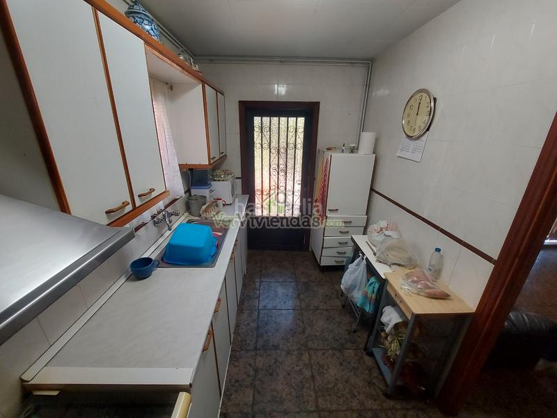 Foto 7593a069-72ff-4e48-a364-bd7e0ae3734a. Casa a calle dels vinyals 12 a Martorell