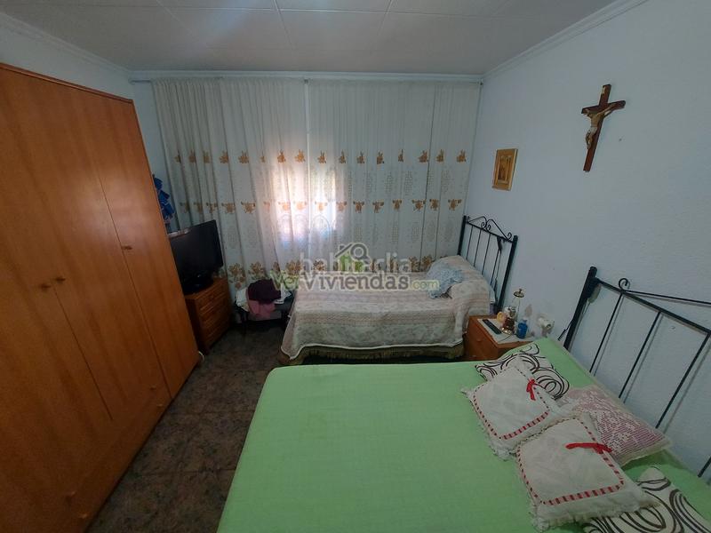 Foto b571dfec-89f6-4bfe-893f-da47c45a72bf. Casa a calle dels vinyals 12 a Martorell