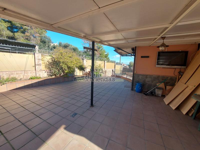 Foto bc2f4cb4-37ba-4bb5-8242-da4881f712e9. Casa a calle dels vinyals 12 a Martorell