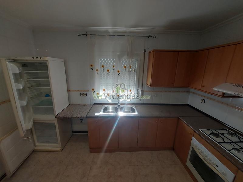 Foto efdfef0b-431f-42fd-8a14-cb58d8739957. Casa a calle dels vinyals 12 a Martorell