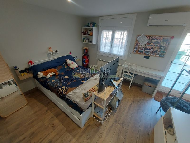Foto 1bea2b17-9098-4d50-8d6b-3dae14b62db1. Haus in carrer baronia de l'aramprunya 14 in Begues