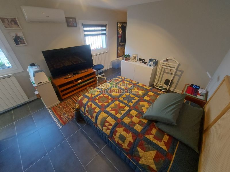 Foto 3f31b871-57c2-45c4-b66b-3b1f533f8a4b. Haus in carrer baronia de l'aramprunya 14 in Begues
