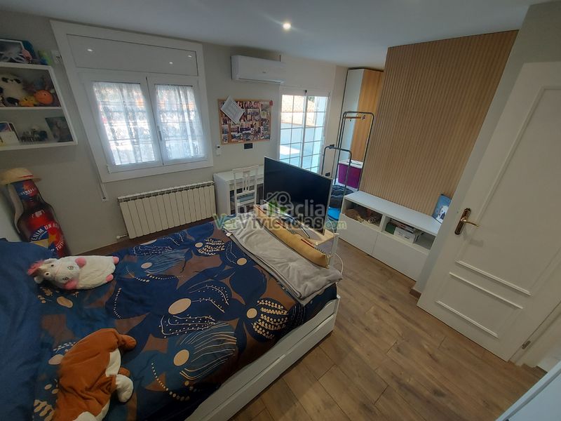 Foto caa843b3-a091-477f-93e7-1aadd58f836d. Haus in carrer baronia de l'aramprunya 14 in Begues