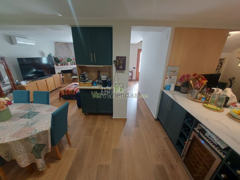 Foto f2aada69-9e24-47cc-8337-c826f7c917b8. Haus in carrer baronia de l'aramprunya 14 in Begues